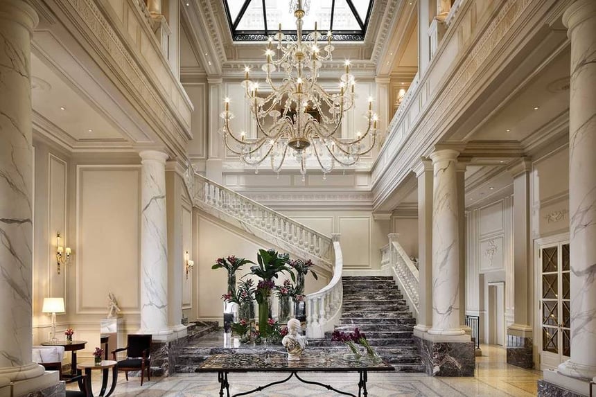 lobby-centrale-palazzo-parigi_2_113887-1