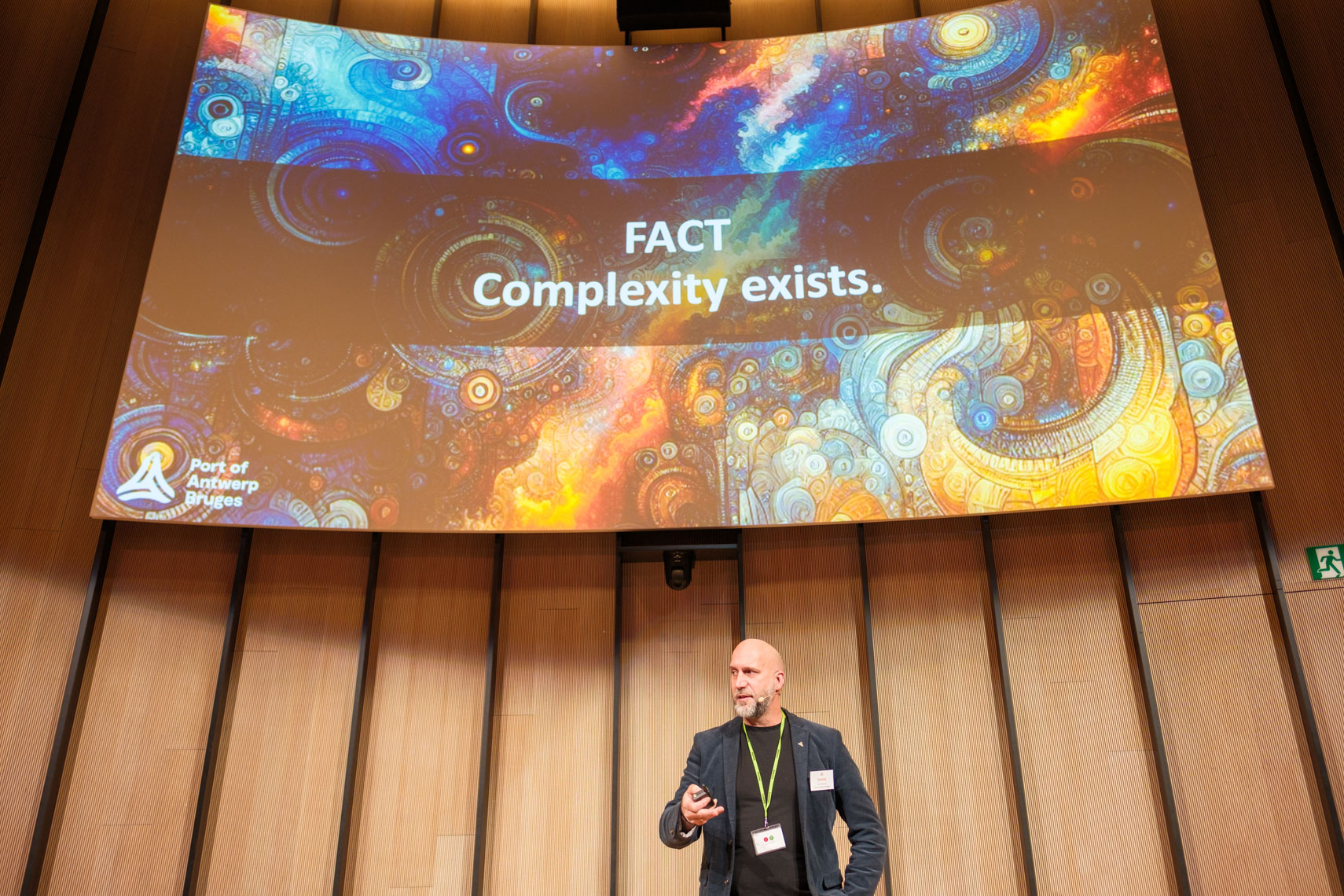 BE20251211_ARCH_goodie bag pictures