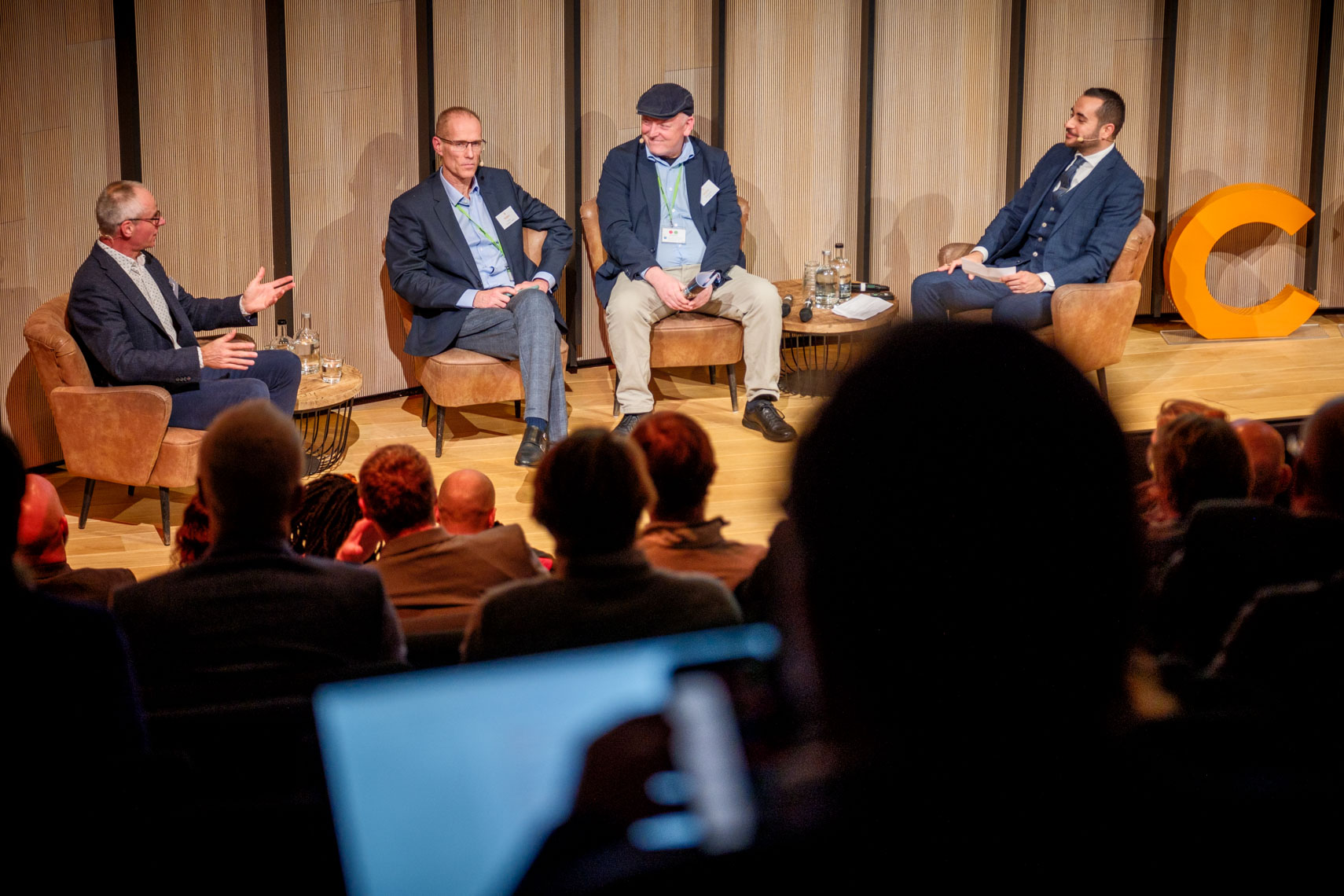 BE20251211_ARCH_goodie bag pictures