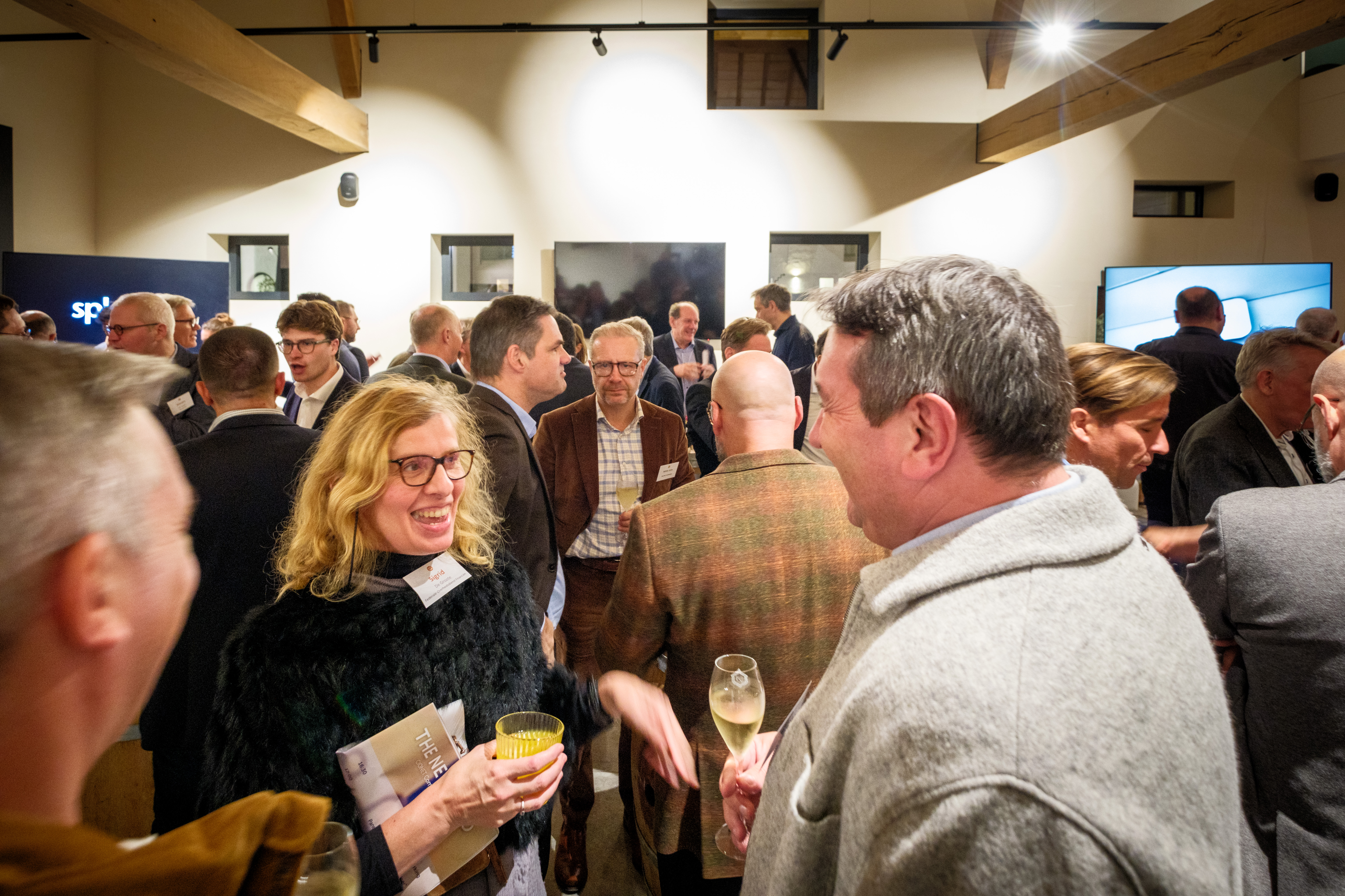 BE20251113_CYBER - Pictures Events