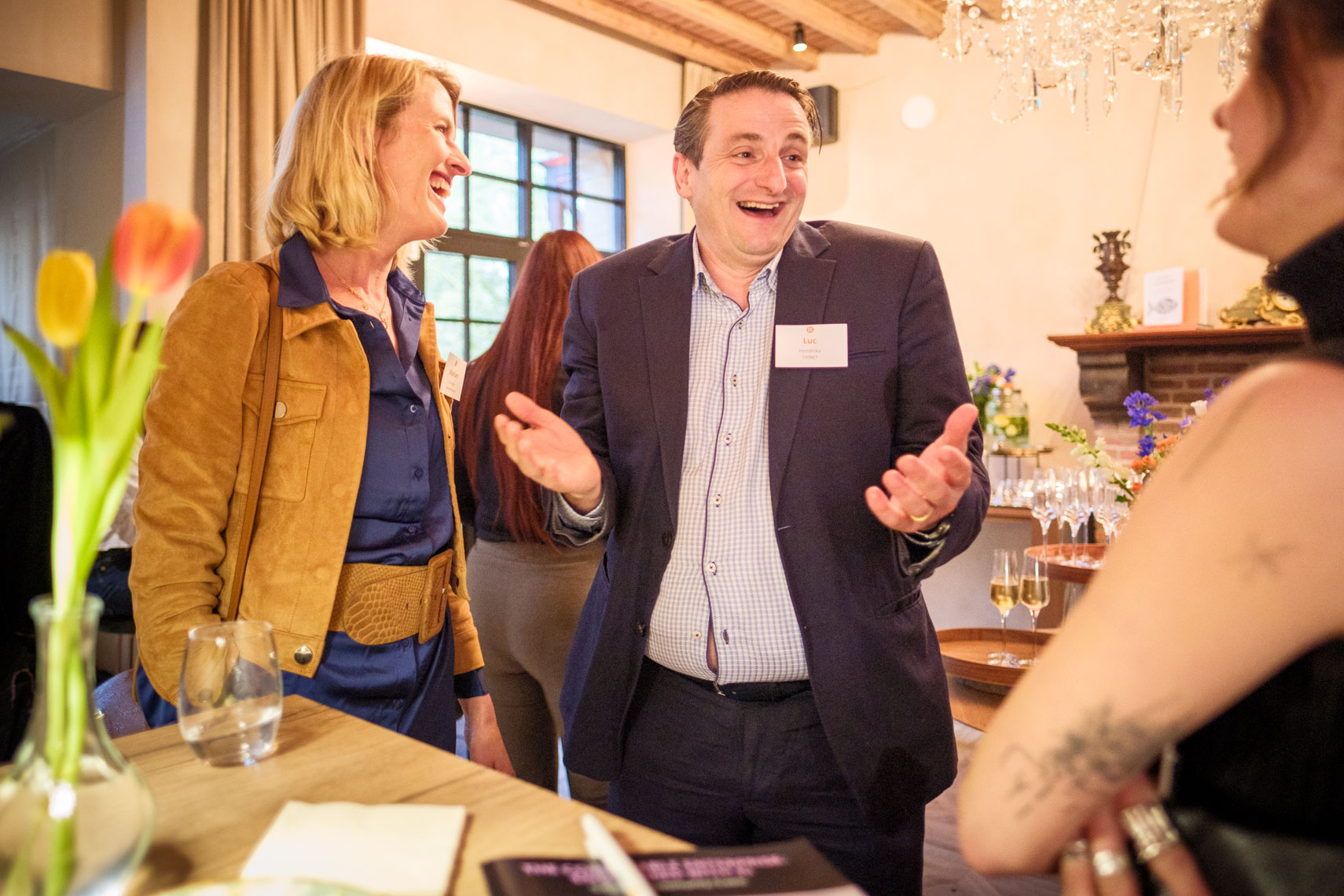 BE20260310_COMPOSABLE - Pictures