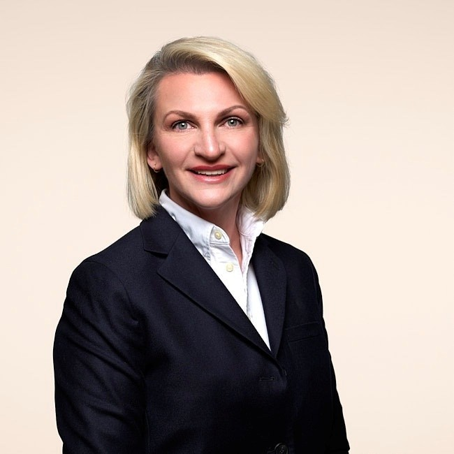 Arnella Dosclic