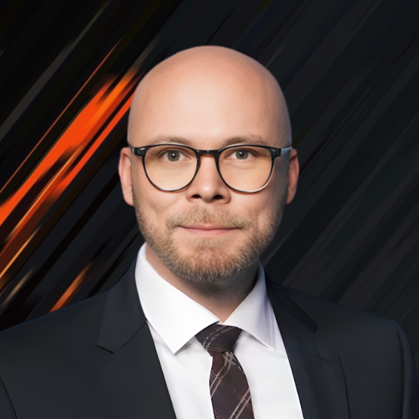 Dr. Fabian Mehring (2)-1