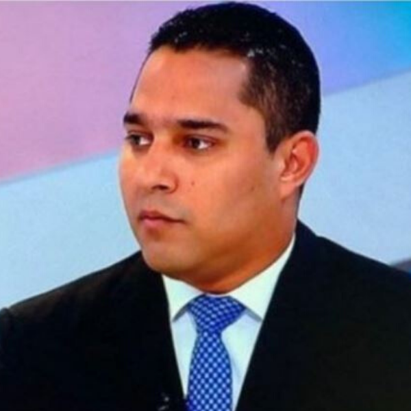 HUMBERTO VILLALOBOS pg