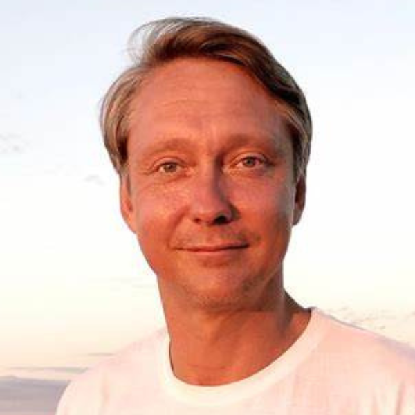 Holger 600x600