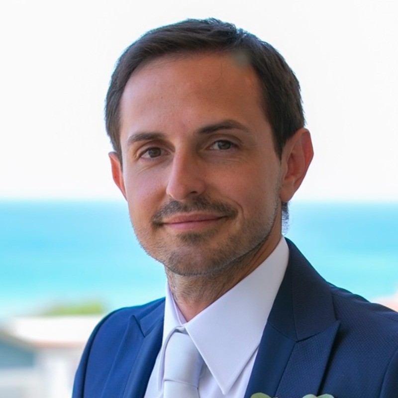 Giuseppe  De Santis