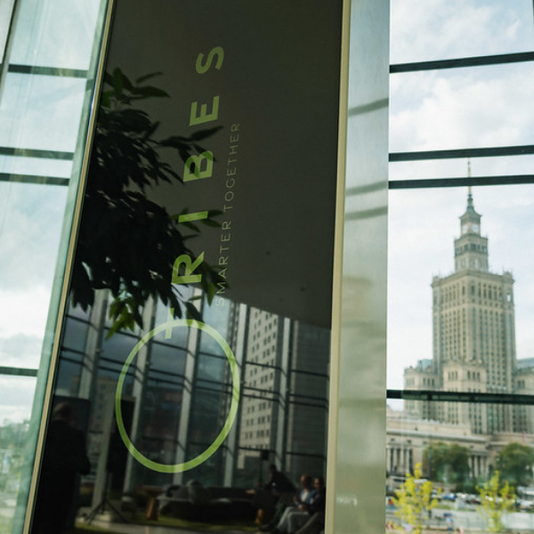 Zostań Partnerem Tribes — współpraca z decydentami IT