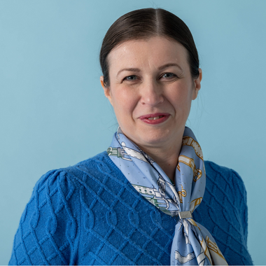 CIONET UK Advisory Board - Natasha Davydova - CIO - AXA UK