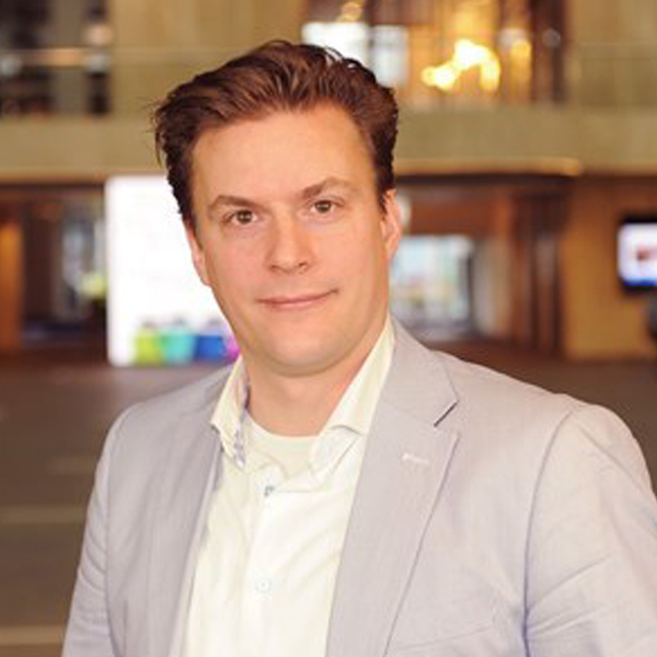 Alexander van den Wall Bake